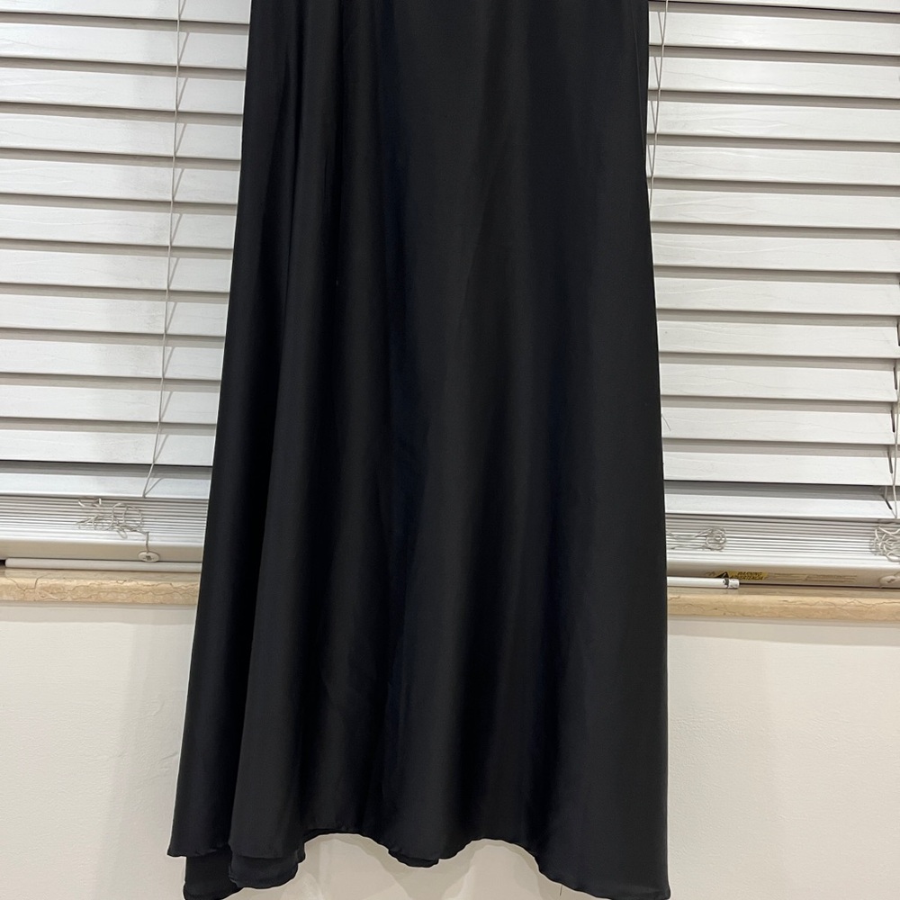 Black Satin Maxi Luu’m skirt